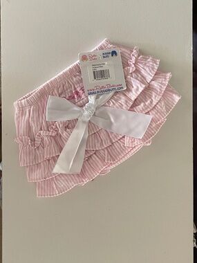 NWT Ruffle Butts  Bloomers Diaper Cover Baby girl size 0-3 Months